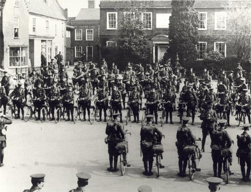 A First World War cyclist battalion visiting Reepham