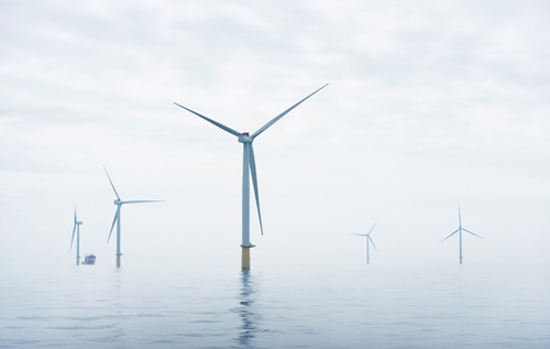 Photo: Dudgeon Offshore Wind '© Equinor/Ole JÃ¸rgen Bratland