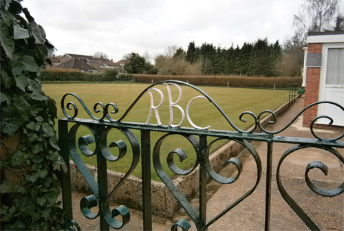 The Reepham Society owns the land occupied by a small bowling green, acquired when the Sun public house closed in the late 1980s