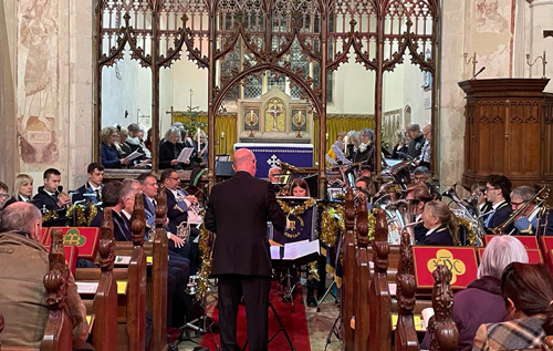 Photos: Robert Hurst