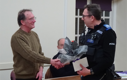 Reepham Town Council chairman Les Paterson (left) and PCSO Stephen Bridges. Photo: '© Reepham Community Press